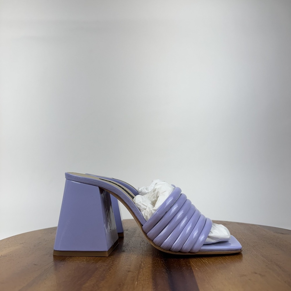 New Womens Chelsea Paris Rays Lavender Fauc Patent Heeled Sandals Size EU 37 NIB